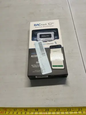 Keychain breathalyzer
