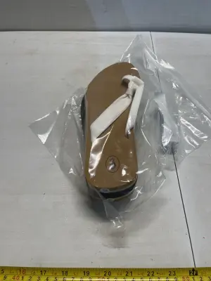 size 9 women’s flip flops