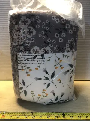 Unknown size quilt set