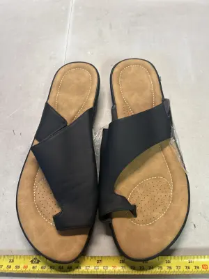 7/7.5 sandals