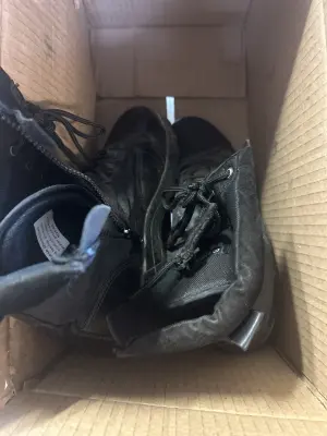 used size 11 boots
