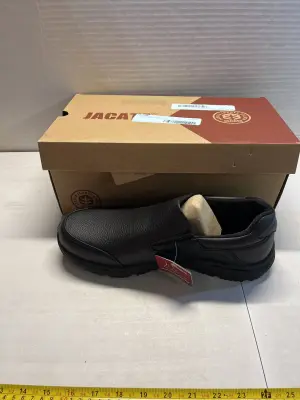 size 9.5 women’s shoes