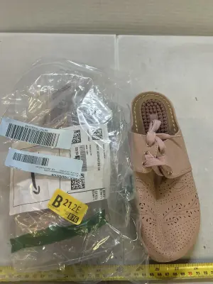 size 7 clogs