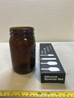Amber glass jar, silicone spatula set