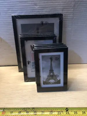 2 8x10 frames, 4 5x7 frames, 4 4x6 frames