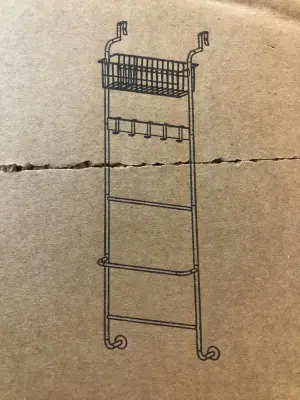 Metal door hanging rack