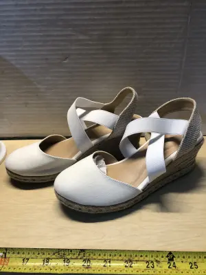 Wedge shoes size 10