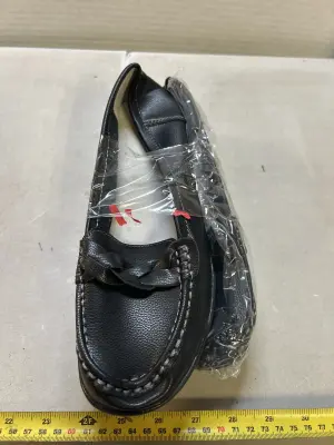 womens loafers size 7/8