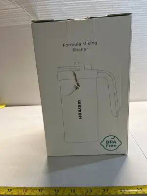 formula mixing pitcher