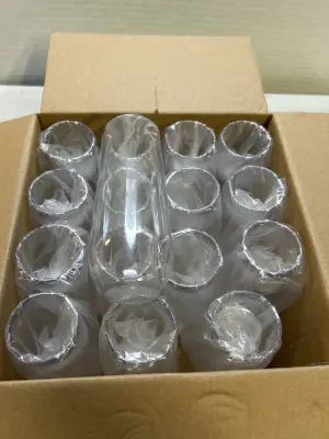 plastic champagne glasses
