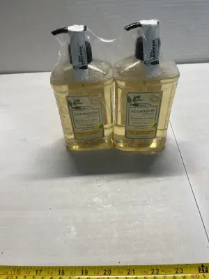 2ct à la maison hand soap