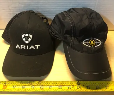 Flex fit Ariat hat, Bogner medium sized hat