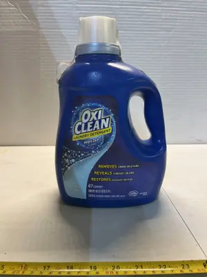oxi clean laundry detergent 100.5FL.OZ