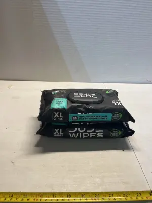 DUDE wipes XL
