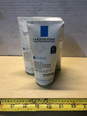 4 tubes La Roche Posay 6.76oz moisture cream