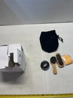 4ct shoe polish