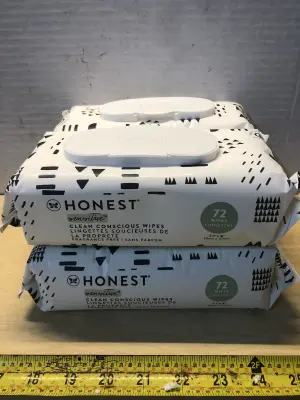 4 packs Honest sensitive wipes