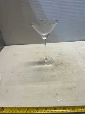 4ct ribbed wine glasses
