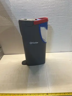 o-cedar mop bucket ( does not include mop)