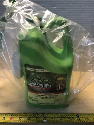 1 gallon green gobbler weed and grass killer