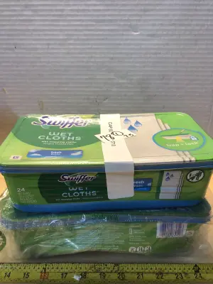 2 packs swiffer wet cloths