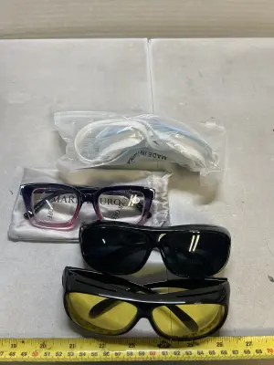 goggle/glasses bundle