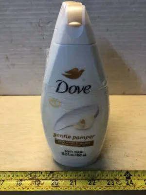 3 bottles 15.2oz Dove body wash