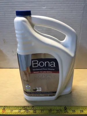 128oz Bona hardwood floor cleaner