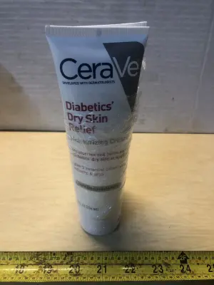 2 tubes 8oz cerave diabetic’s dry skin relief