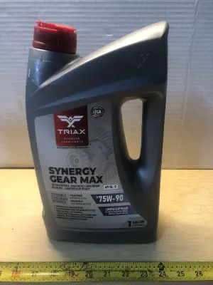1 gallon Triax synergy gear max gear oil sae 75w-90