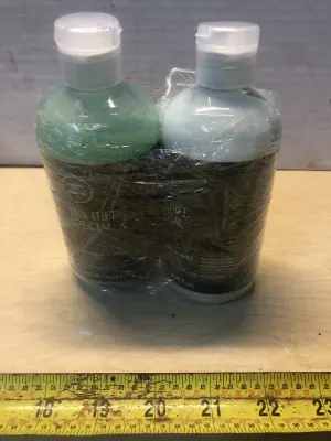 2 bottles 10.14oz tea tree shampoos and conditioner