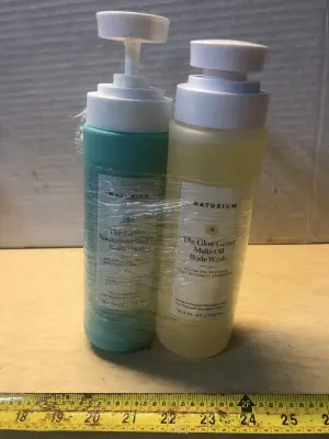 2 bottles 16.9oz Naturium body wash
