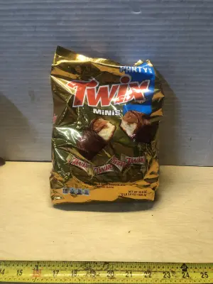 35.6oz Twix minis exp:12/26