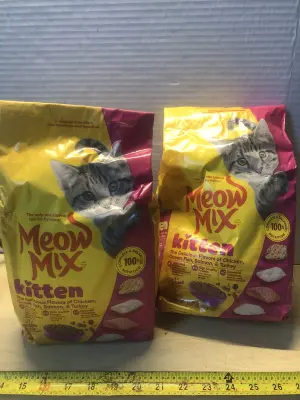 2 bags 50.4oz Meow mix cat food exp:5/4/27