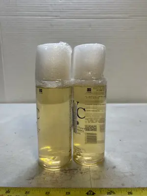 2 moisturizing oils