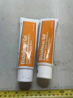 two count diclofenac gel
