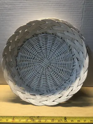 2pc round wicker baskets