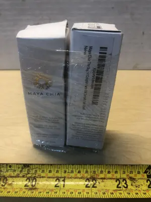 2 boxes 1oz Maya Chia face oil serum