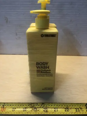 2 bottles 16.9ozToolertries body wash