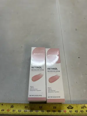 2 retinol eye sticks