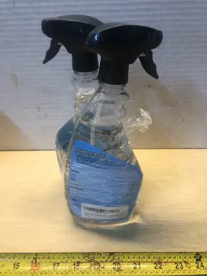 2 bottles Meguiars glass cleaner