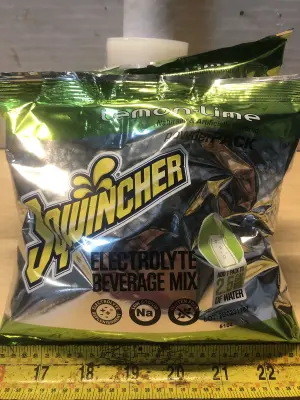 2 packs 23.83oz lemon lime Sqwincher drink mix
