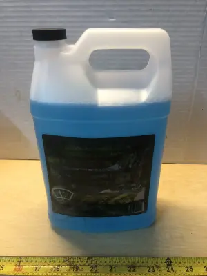 Gallon windshield washer fluid and bug remover