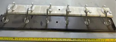 2 coat racks