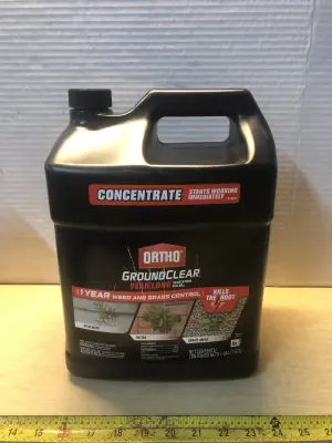 2 gallons ORTHO grass control