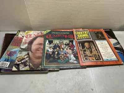 lot of vintage country, music magazines