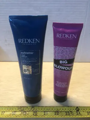 8.5oz Redken extreme hair mask, 5.1oz Redken heat protecting jelly