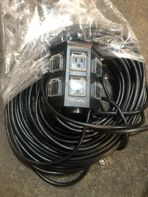 Outdoor power strip waterproof extension cord