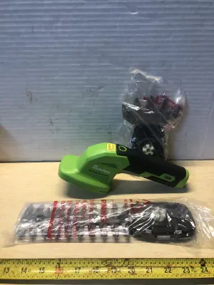 Sunchers 2in1 cordless hedge trimmer/grass shear works