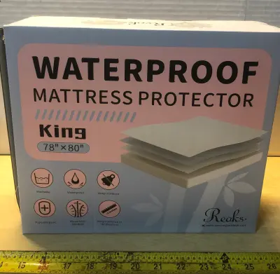 Reaks waterproof mattress protector king